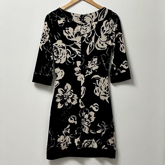 Le Chateau Floral Dress - Picture 3 of 6